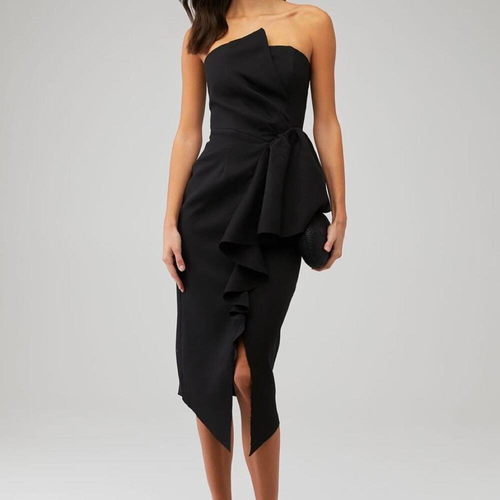 Elliatt black midi dress with
